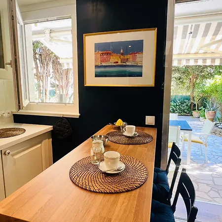 Apartment Superbe Avec Terrasse Jardin Et Parking Prive