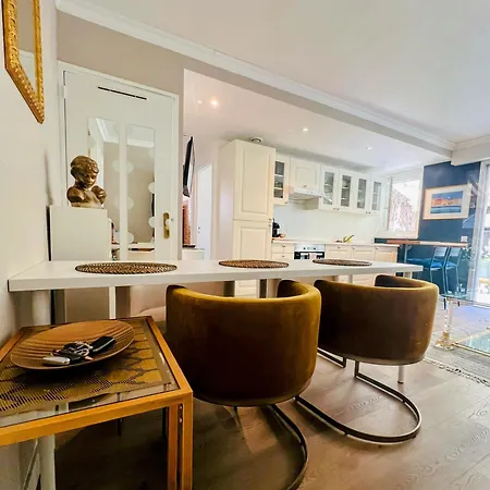 Apartment Superbe Avec Terrasse Jardin Et Parking Prive *